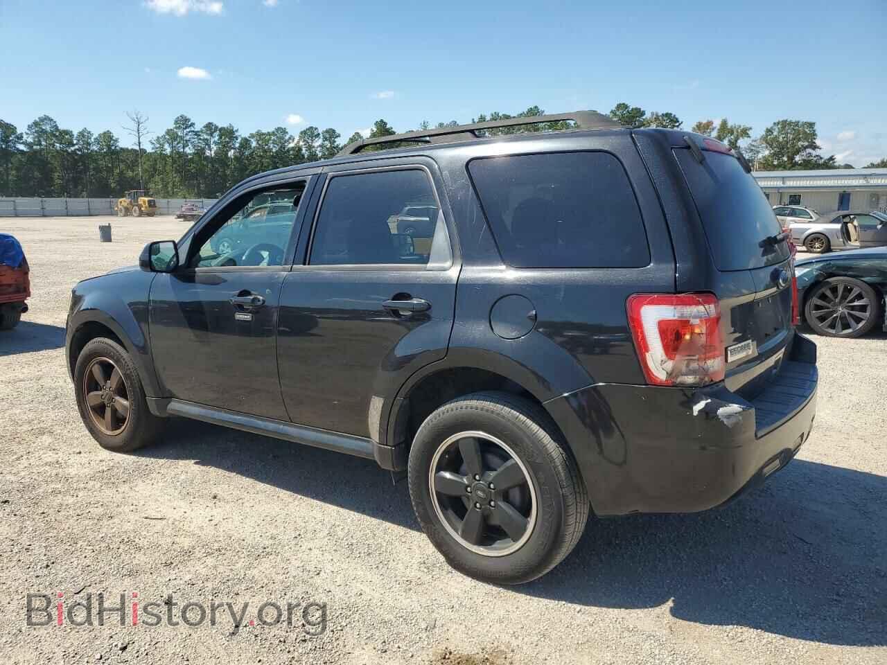2011 FORD ESCAPE - VIN: 1FMCU0D72BKC09039 - Фото 2