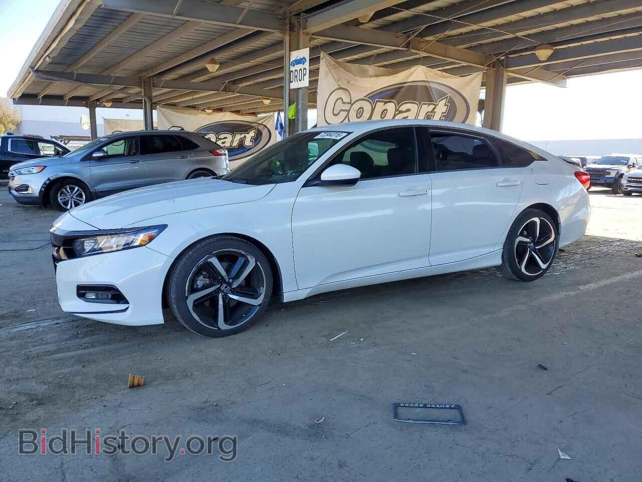 Photo 1HGCV1F39JA201849 - HONDA ACCORD 2018
