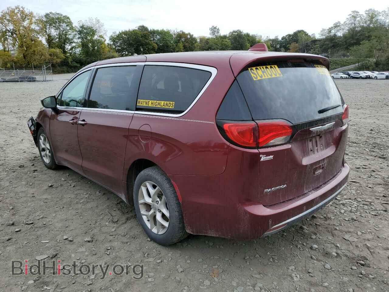 2017 CHRYSLER PACIFICA - VIN: 2C4RC1BGXHR768536 - Photo 2