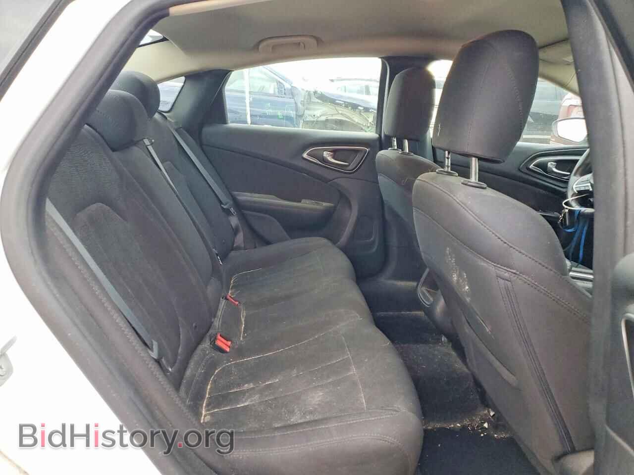 2016 CHRYSLER 200 - VIN: 1C3CCCFB3GN139796 - Фото 10