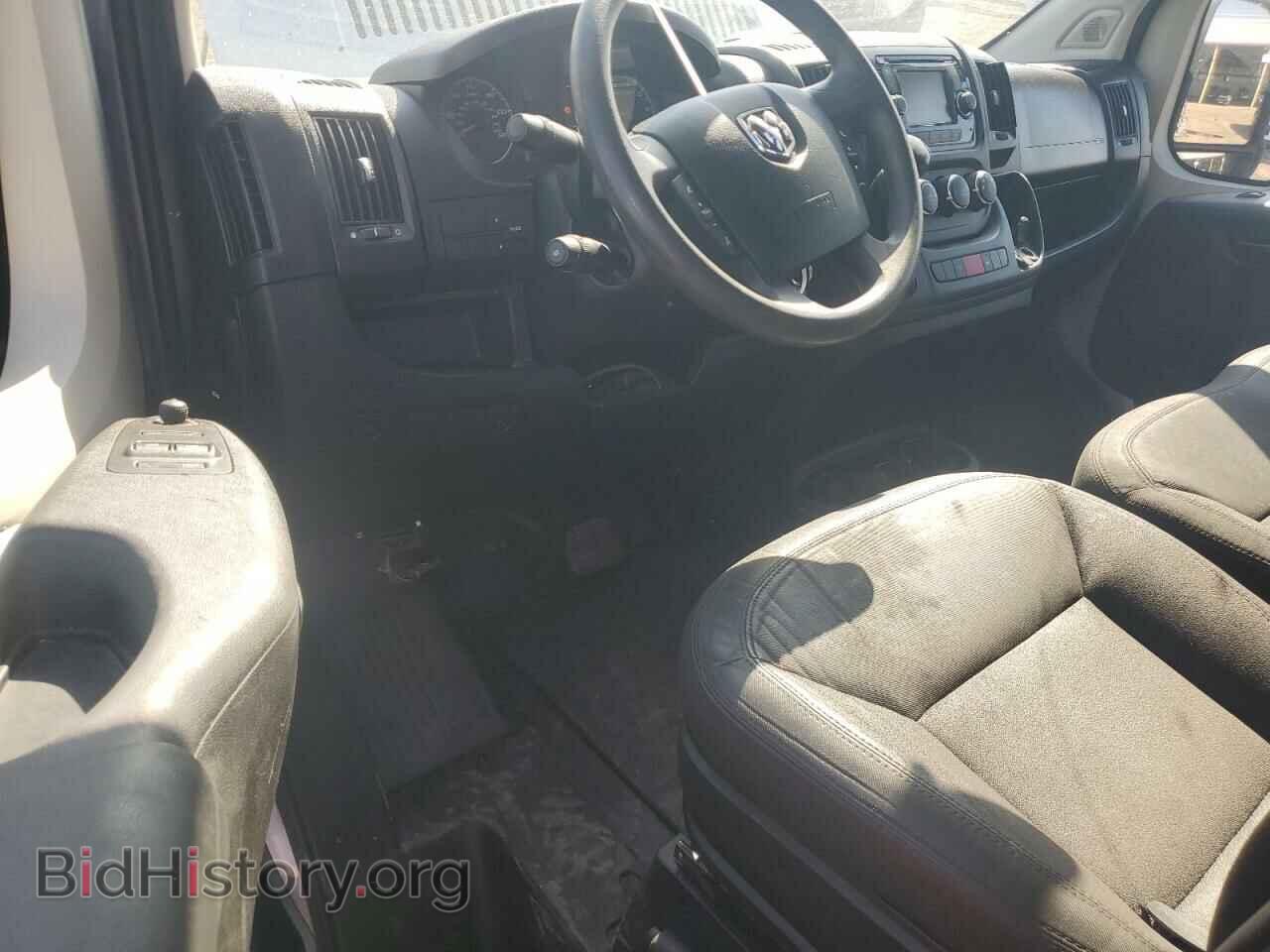 2017 RAM All Models - VIN: 3C6TRVDG5HE544429 - Photo 8