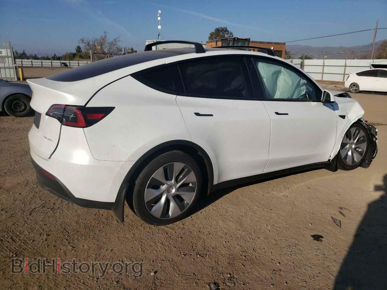 2023 TESLA MODEL Y - VIN: 7SAYGDEEXPF610464 - Фото 3