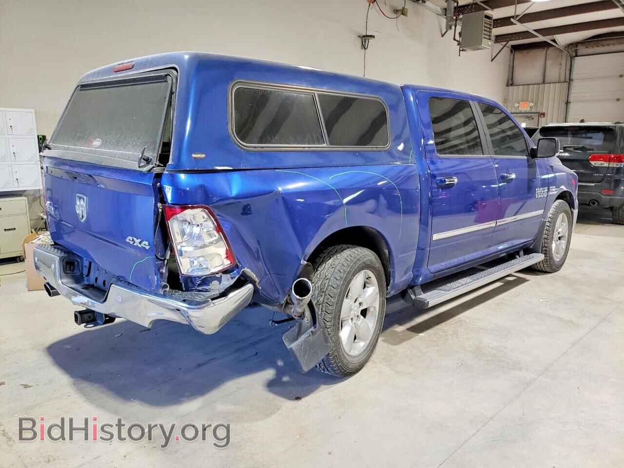 2018 RAM 1500 - VIN: 3C6RR7LTXJG140377 - Фото 3