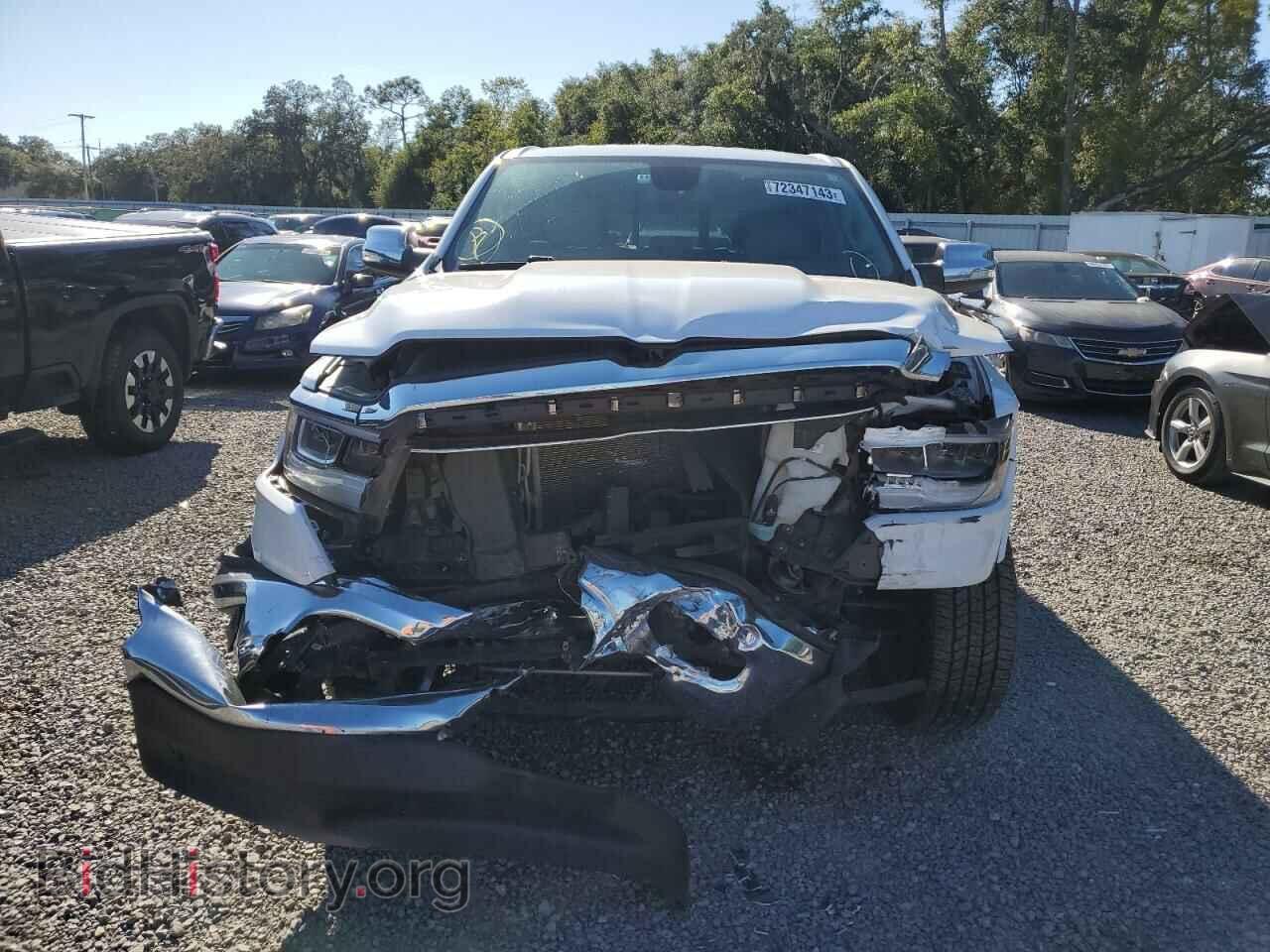 2019 RAM 1500 - VIN: 1C6SRFJT3KN712543 - Фото 5