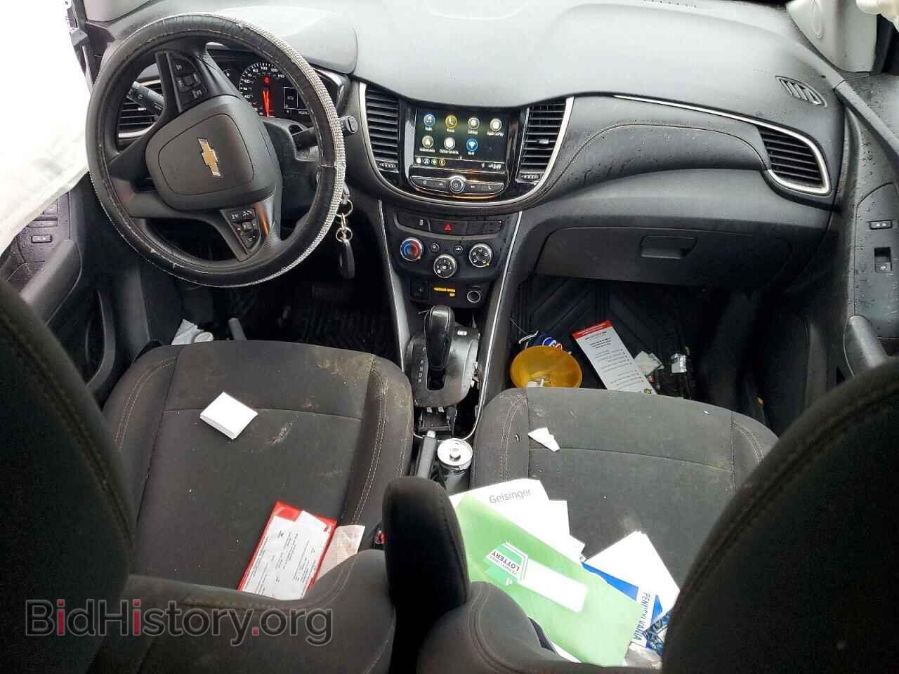 2019 CHEVROLET TRAX - VIN: 3GNCJNSB3KL285652 - Фото 8