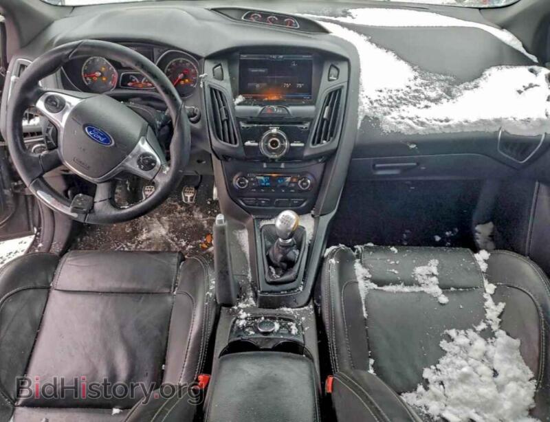 2014 Ford FOCUS (VIN 1FADP3L97EL207098) — photo 8 of 12