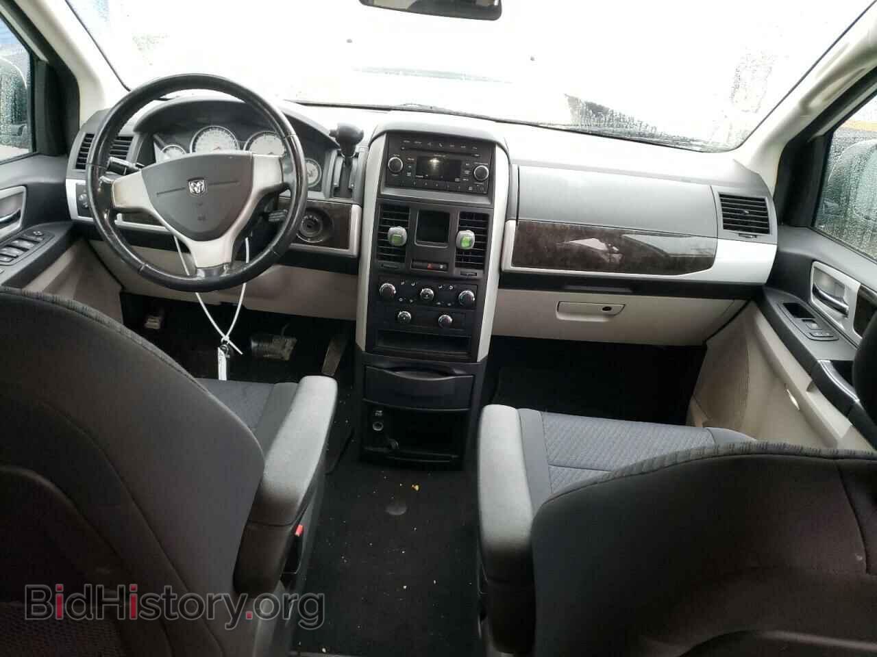 2010 DODGE CARAVAN - VIN: 2D4RN5D14AR280959 - Фото 8