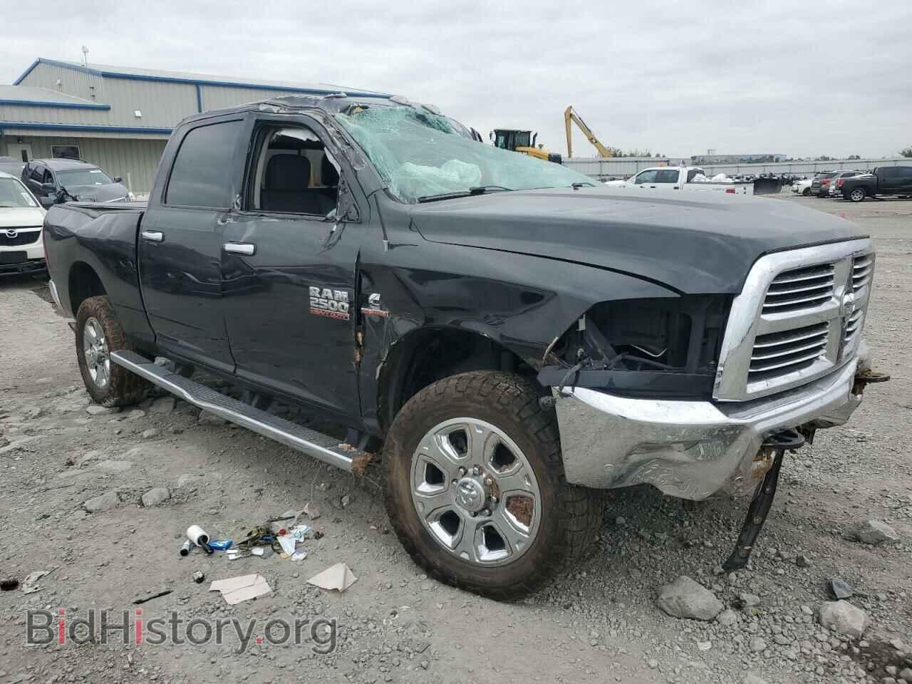 2018 RAM All Models - VIN: 3C6UR5DL0JG101326 - Photo 4