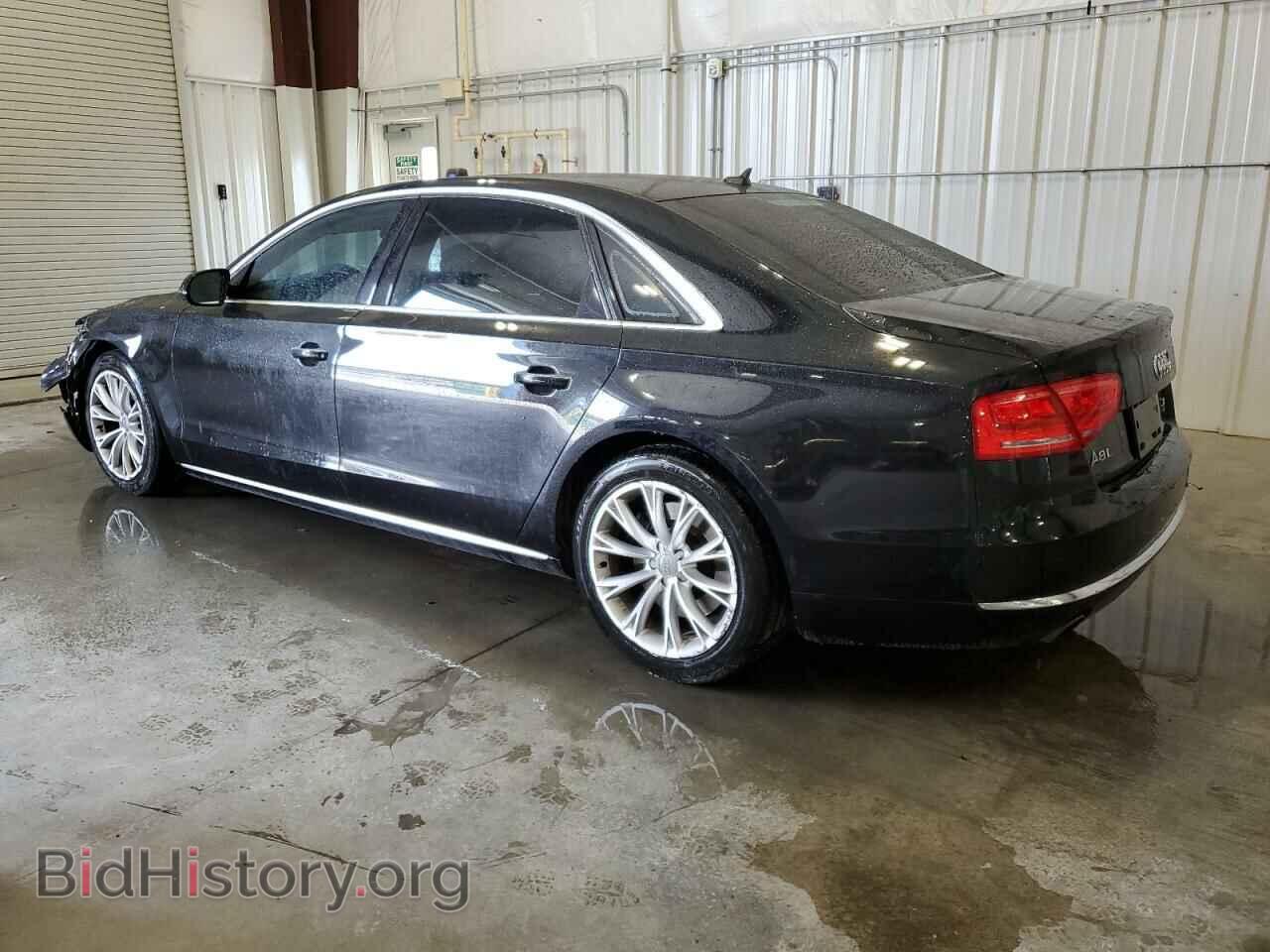 2011 AUDI A8 - VIN: WAURVAFD7BN010181 - Фото 2