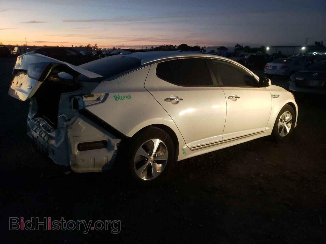 2014 KIA OPTIMA - VIN: KNAGM4AD2E5071090 - Photo 3