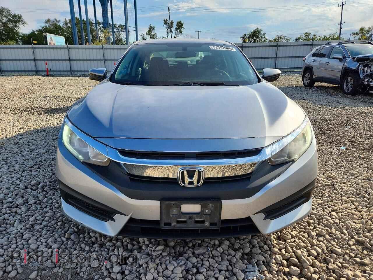 2017 HONDA CIVIC - VIN: 19XFC2F75HE052485 - Фото 5