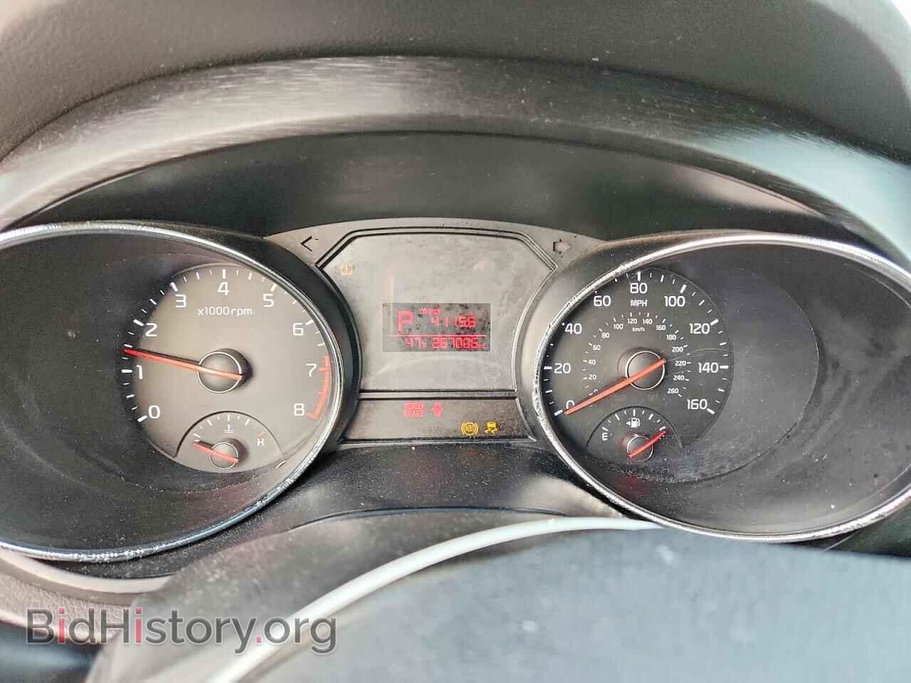 2017 KIA All Models - VIN: KNDMB5C13H6226197 - Фото 9