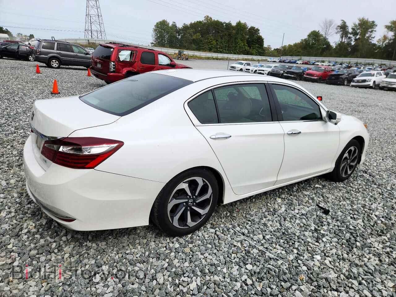 2017 HONDA ACCORD - VIN: 1HGCR3F86HA002425 - Photo 3