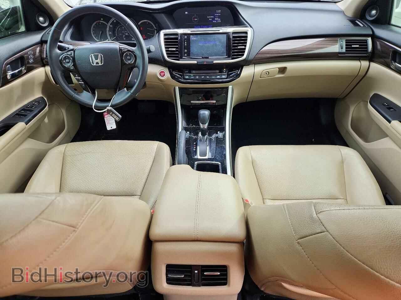 2017 HONDA ACCORD - VIN: 1HGCR3F86HA002425 - Photo 8