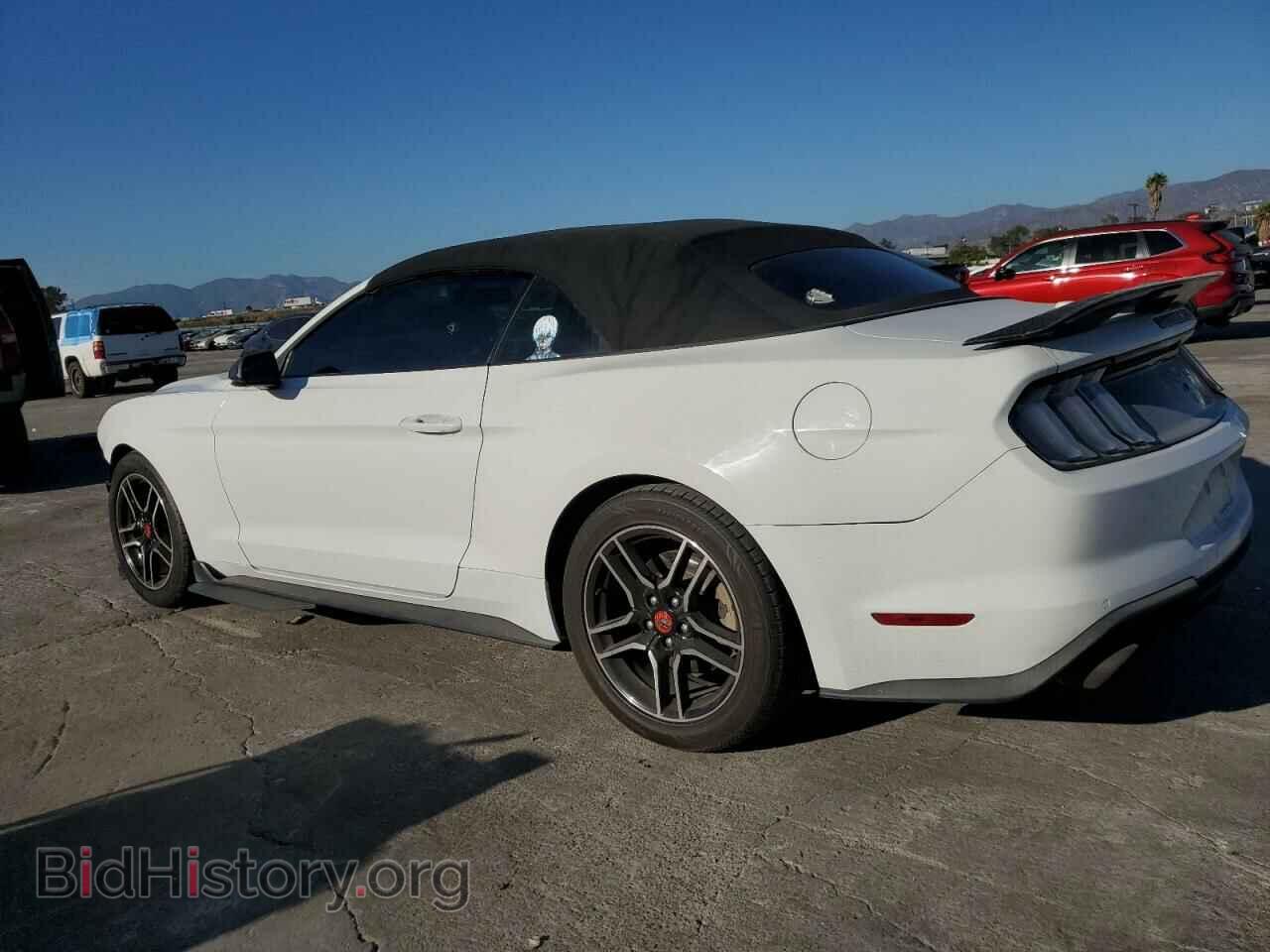 2018 FORD ALL Models - VIN: 1FATP8UH7J5135994 - Фото 2
