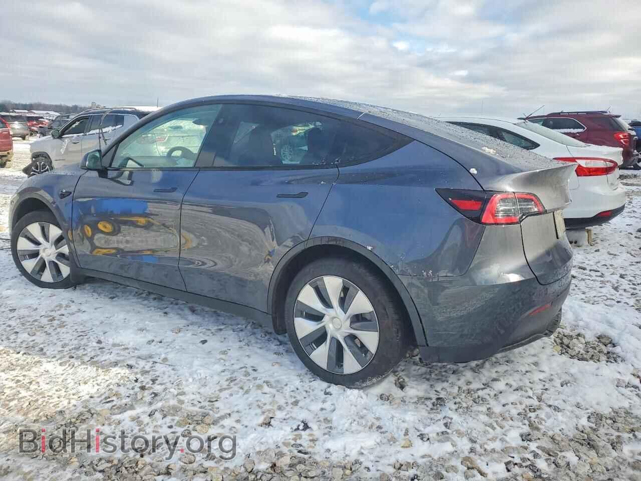 2023 TESLA MODEL Y - VIN: 7SAYGAEE9PF897455 - Фото 2