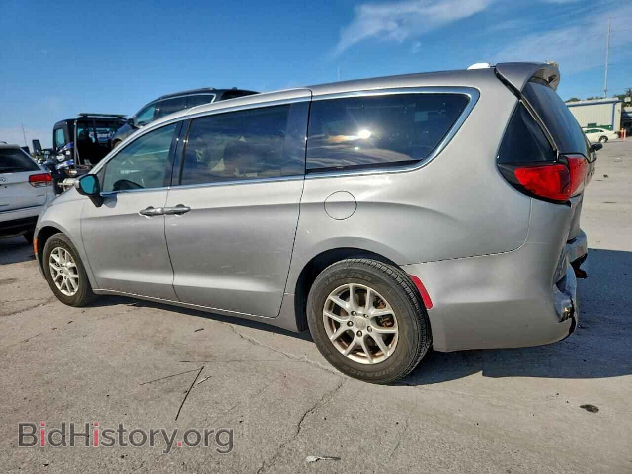 2017 CHRYSLER PACIFICA - VIN: 2C4RC1BG8HR753307 - Фото 2