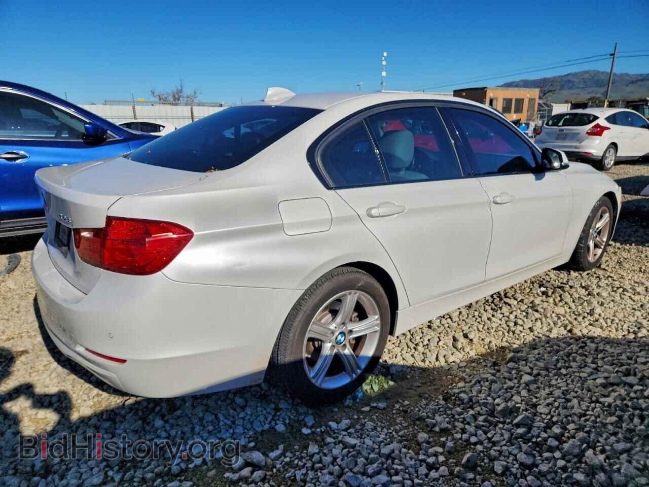 2015 BMW 3 SERIES - VIN: WBA3A5C53FF607009 - Photo 3