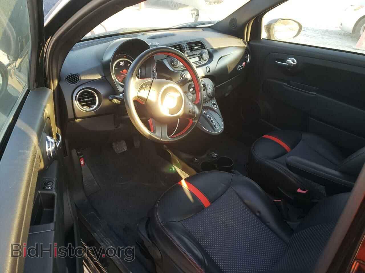 2015 FIAT 500 - VIN: 3C3CFFGEXFT561600 - Фото 8