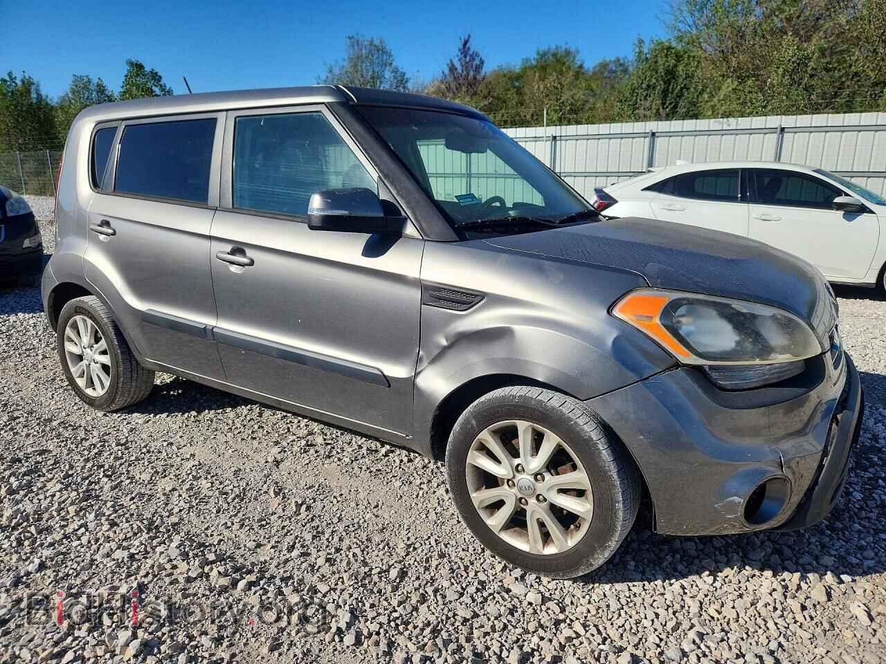 2013 KIA SOUL - VIN: KNDJT2A66D7558247 - Photo 4