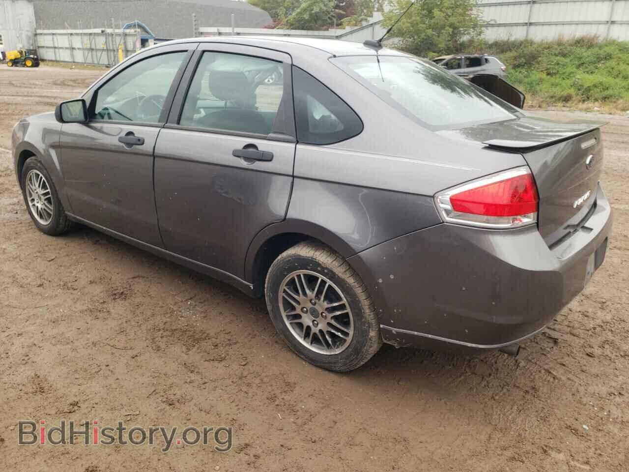 2011 FORD FOCUS - VIN: 1FAHP3FN2BW199979 - Фото 2