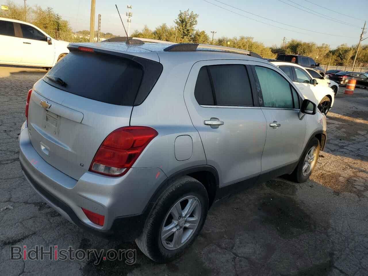 2017 CHEVROLET TRAX - VIN: 3GNCJLSB0HL233151 - Фото 3