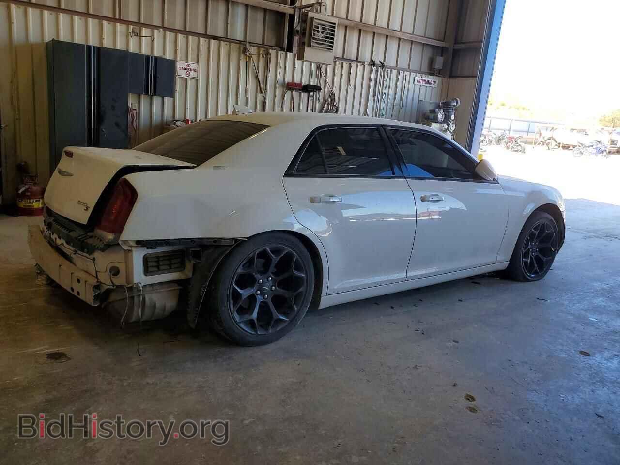 2019 CHRYSLER 300 - VIN: 2C3CCABG5KH515325 - Фото 3