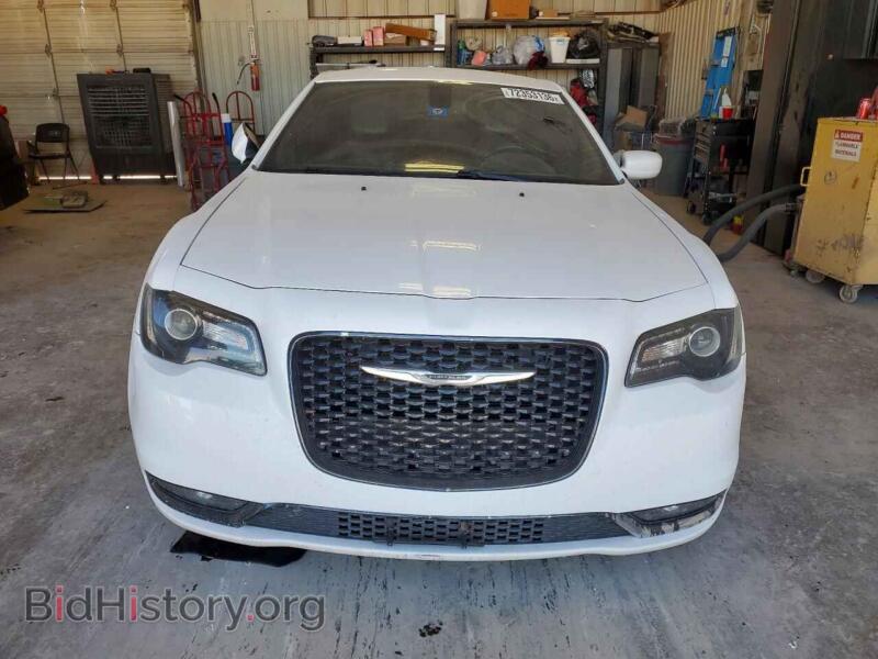 2019 Chrysler 300 (VIN 2C3CCABG5KH515325) — фото 5 из 15