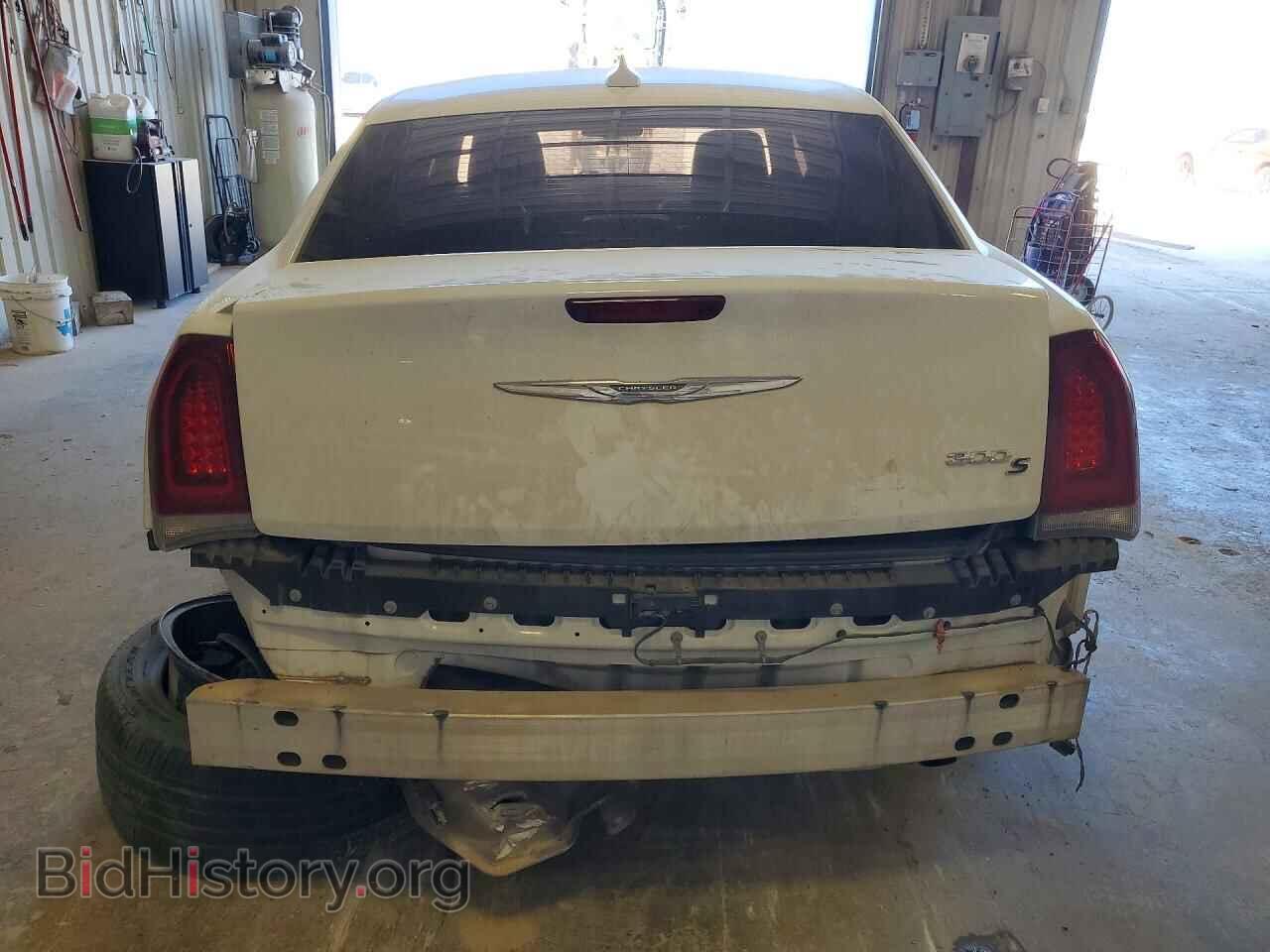 2019 CHRYSLER 300 - VIN: 2C3CCABG5KH515325 - Фото 6
