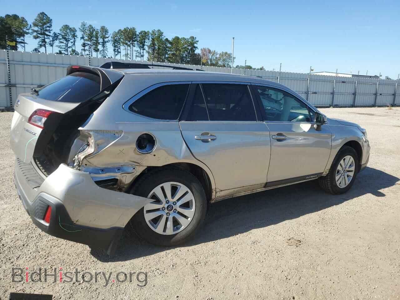 2019 SUBARU OUTBACK - VIN: 4S4BSAFC2K3380708 - Photo 3