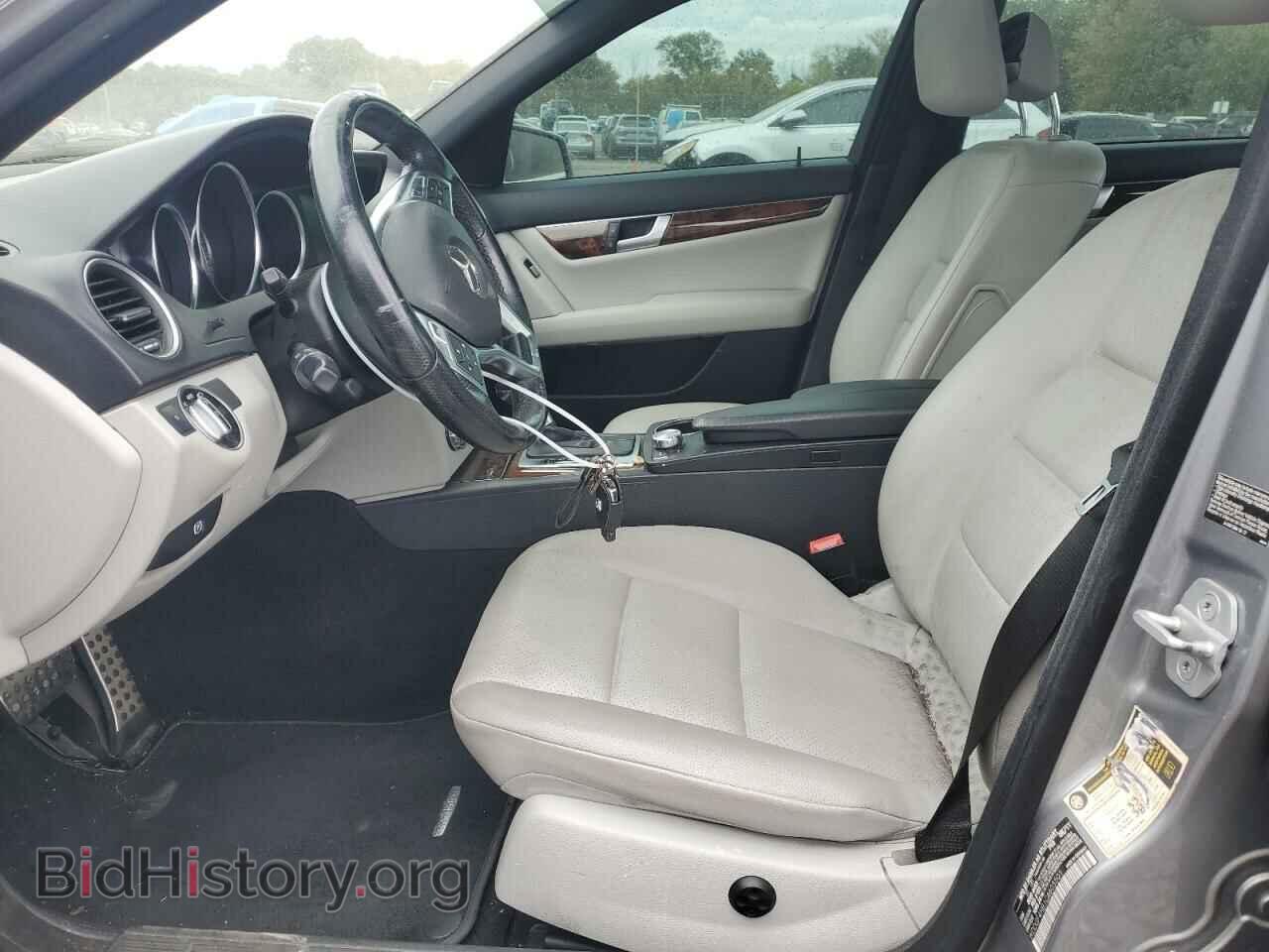 2012 MERCEDES-BENZ C-CLASS - VIN: WDDGF4HB1CA605501 - Фото 7