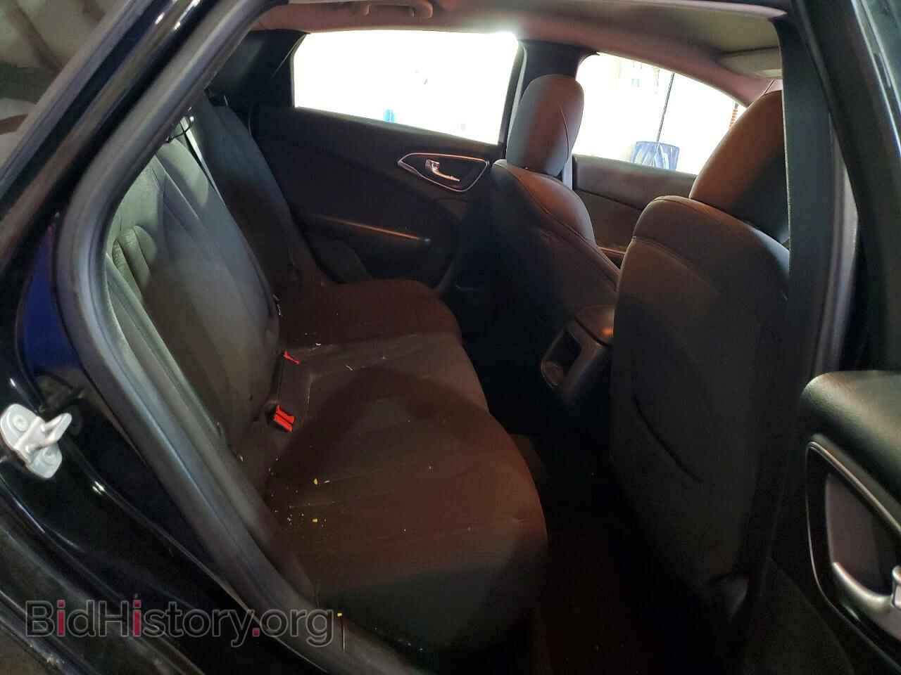 2016 CHRYSLER 200 - VIN: 1C3CCCAB9GN112710 - Фото 10
