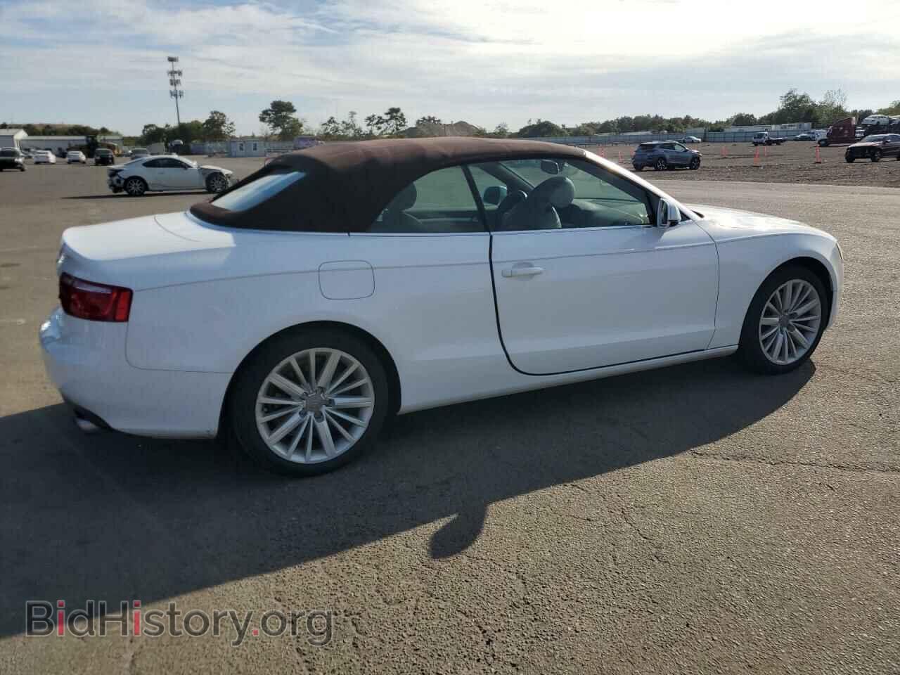 2012 AUDI A5 - VIN: WAUCFAFH3CN000674 - Фото 3