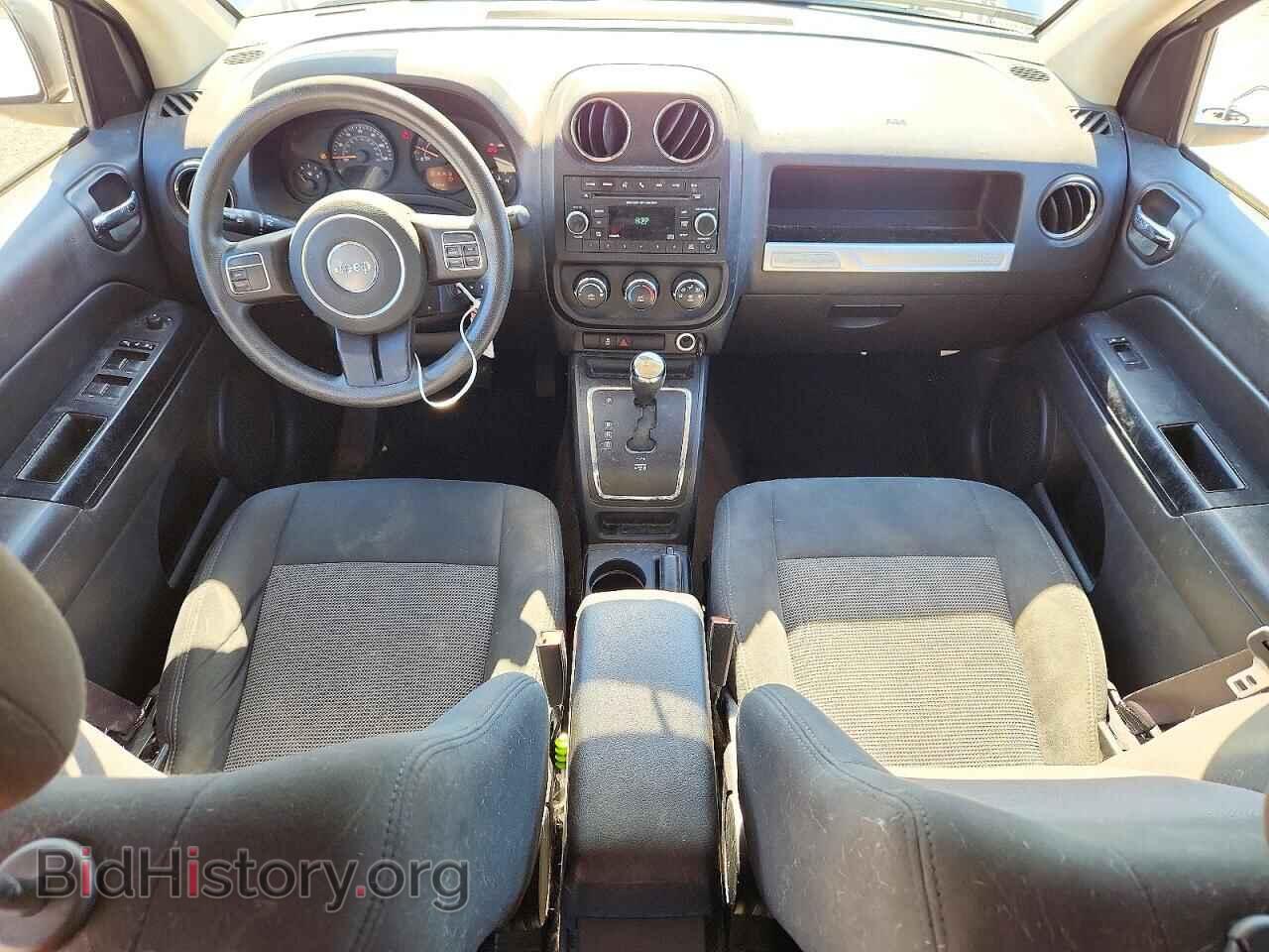 2014 JEEP COMPASS - VIN: 1C4NJCBA6ED576606 - Photo 8