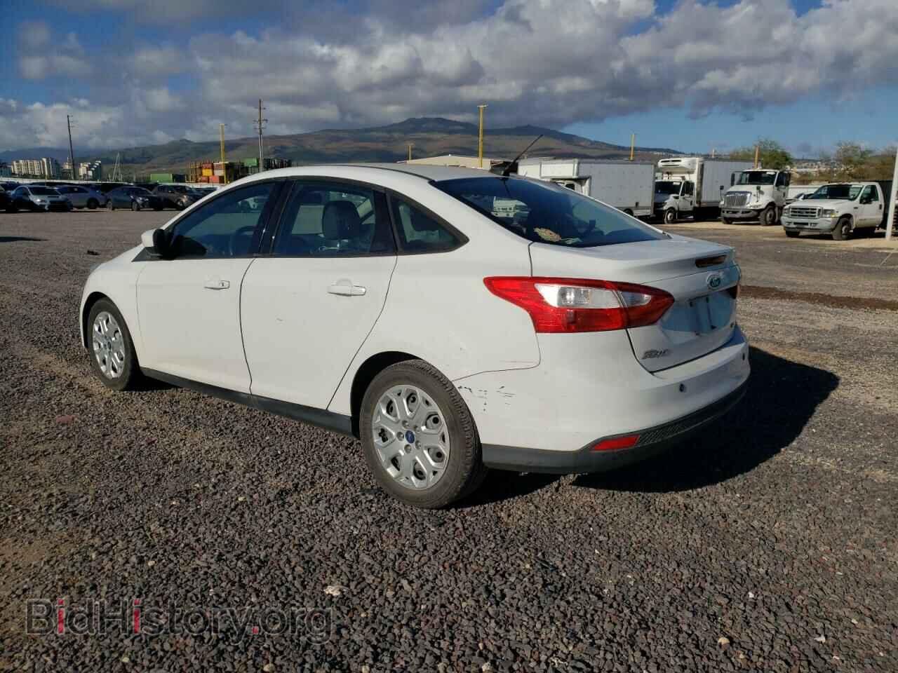 2012 FORD FOCUS - VIN: 1FAHP3F24CL285318 - Фото 2