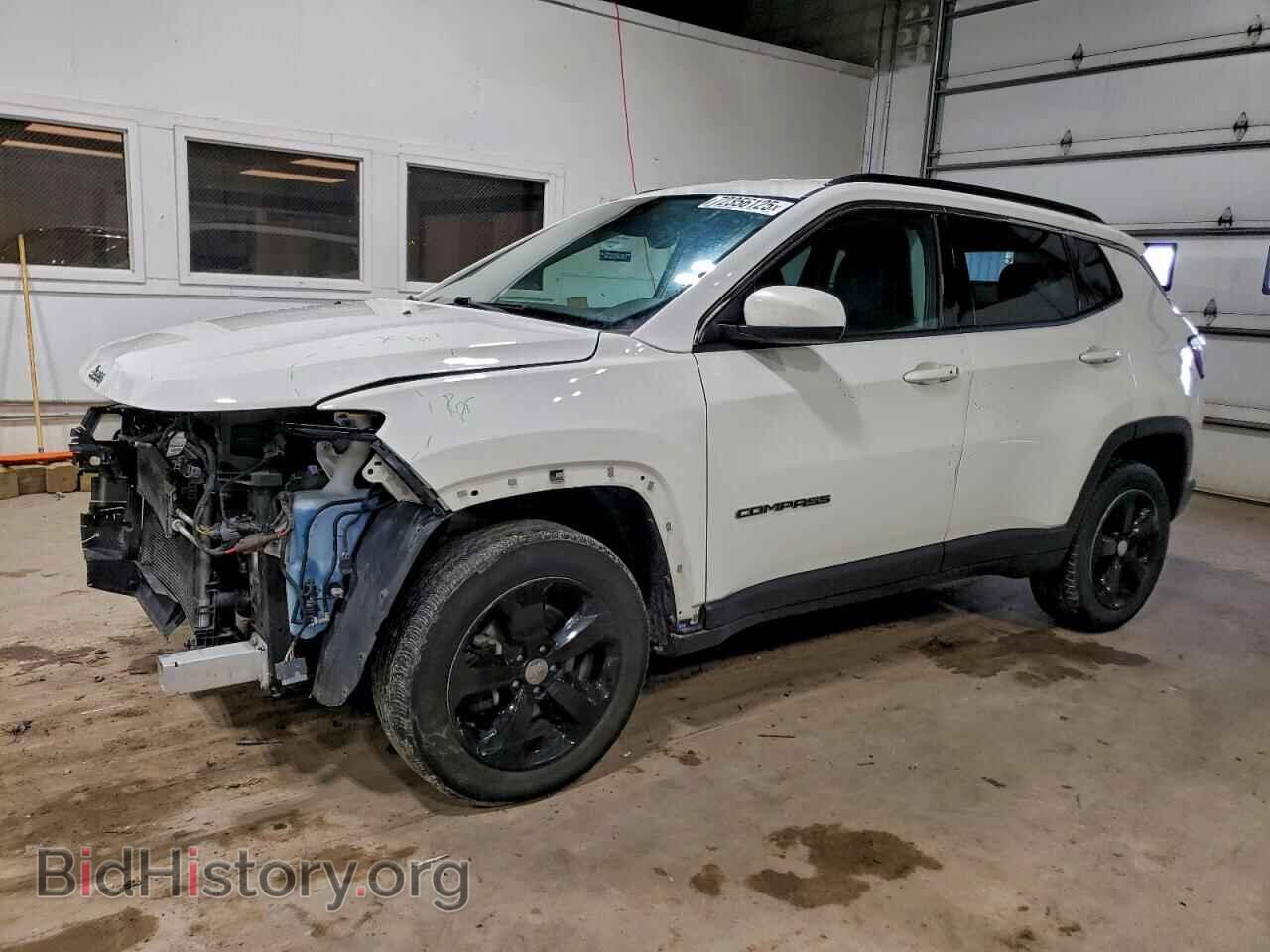 Photo 3C4NJDBB9JT333522 - JEEP COMPASS 2018