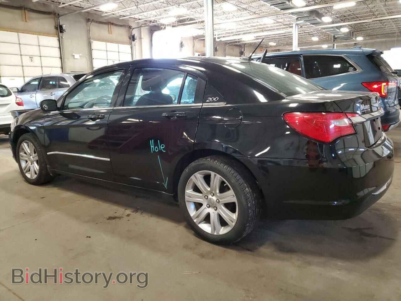 2013 CHRYSLER 200 - VIN: 1C3CCBBB9DN570087 - Фото 2