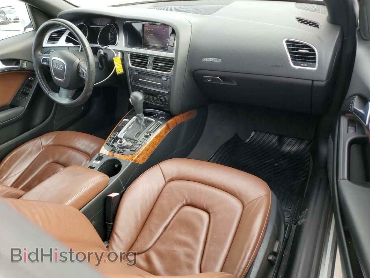 2011 AUDI A5 - VIN: WAULFAFH2BN002351 - Фото 8