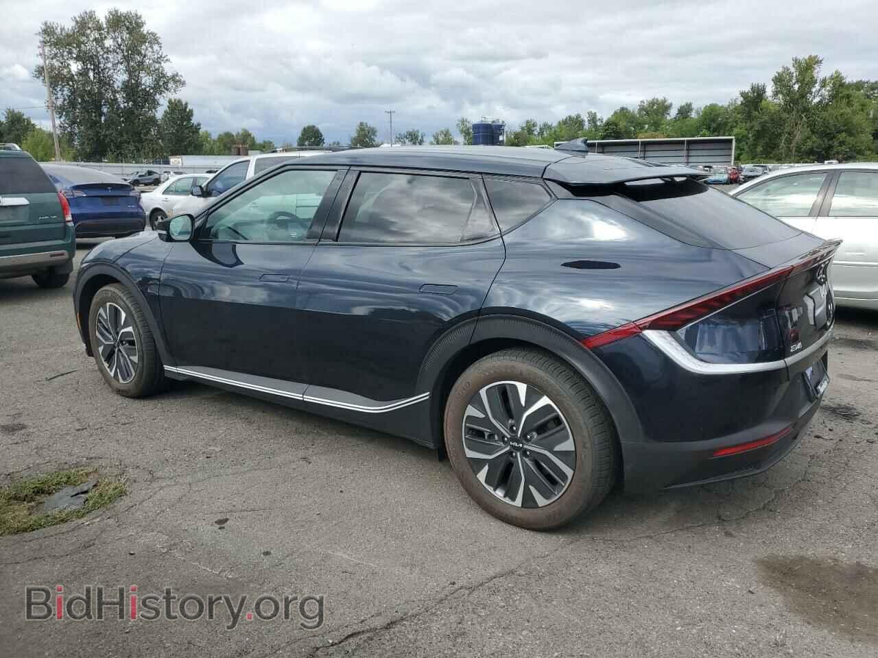 2024 KIA EV6 LIGHT - VIN: KNDC3DLC7R5208166 - Photo 2