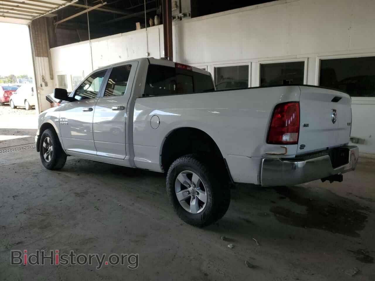 2018 RAM 1500 - VIN: 1C6RR7GT8JS174238 - Фото 2