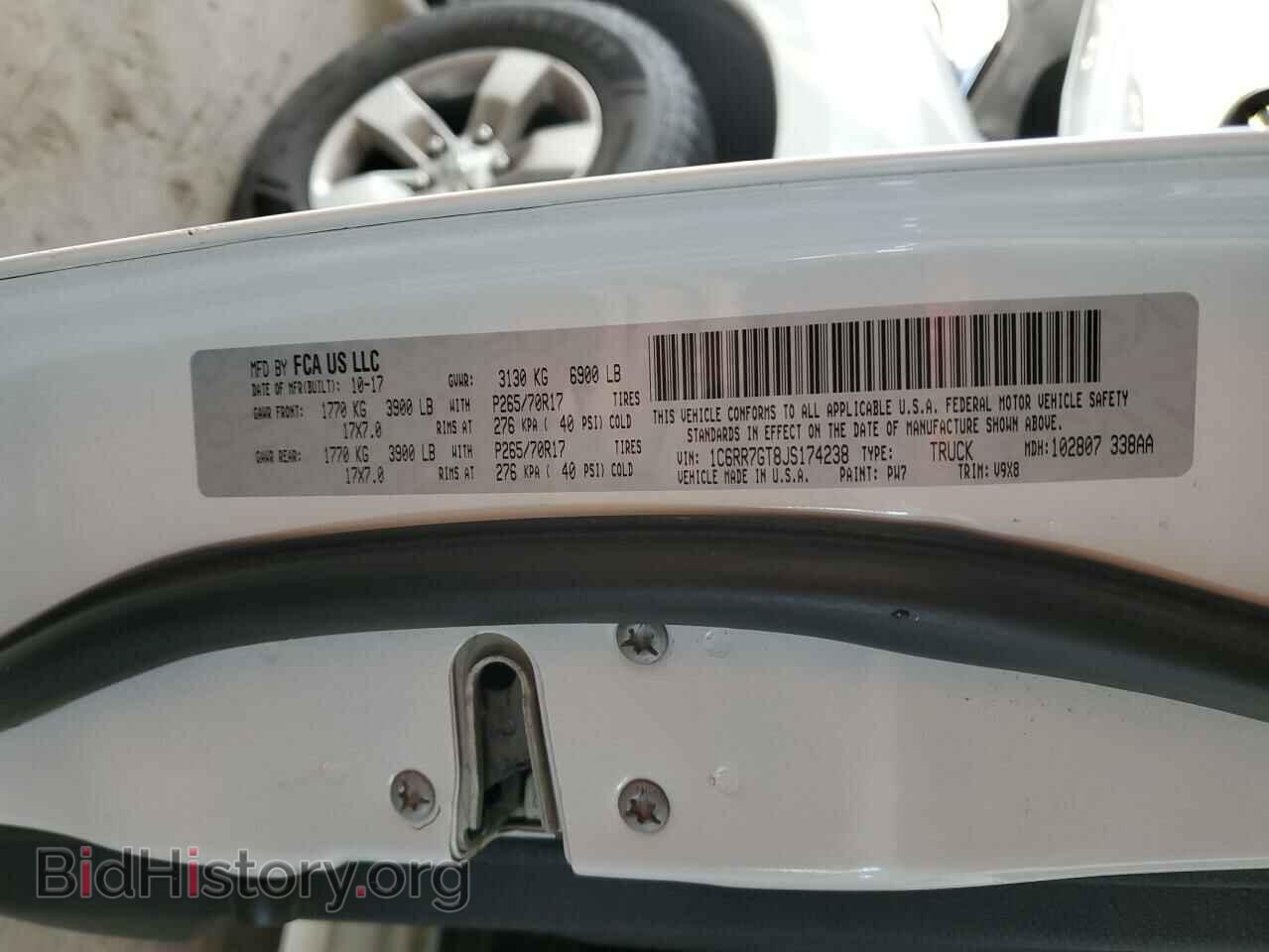 2018 RAM 1500 - VIN: 1C6RR7GT8JS174238 - Фото 12