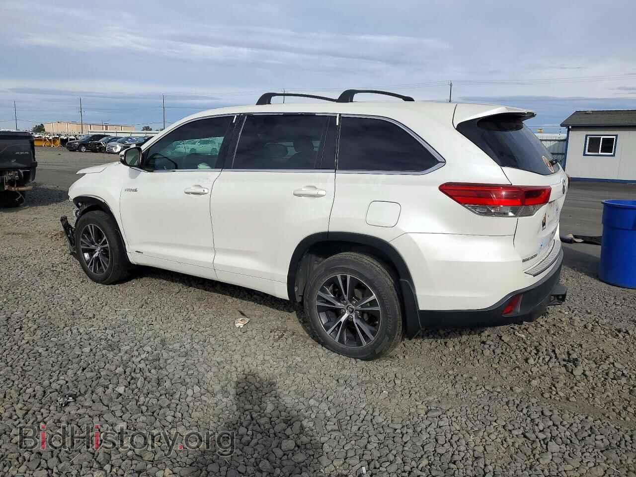 2018 TOYOTA HIGHLANDER - VIN: 5TDBGRFH9JS037889 - Фото 2