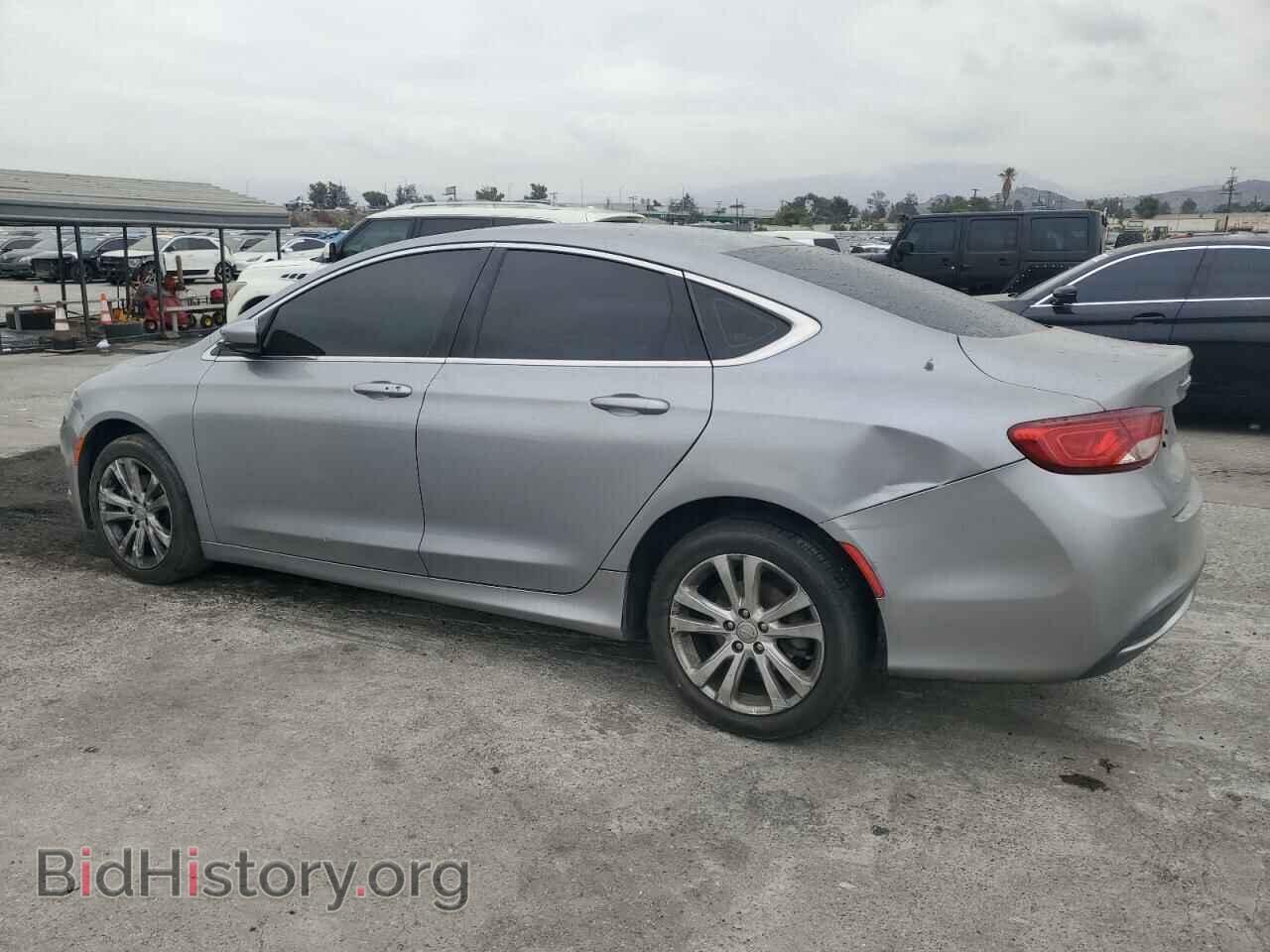 2015 CHRYSLER 200 - VIN: 1C3CCCAB2FN637395 - Фото 2