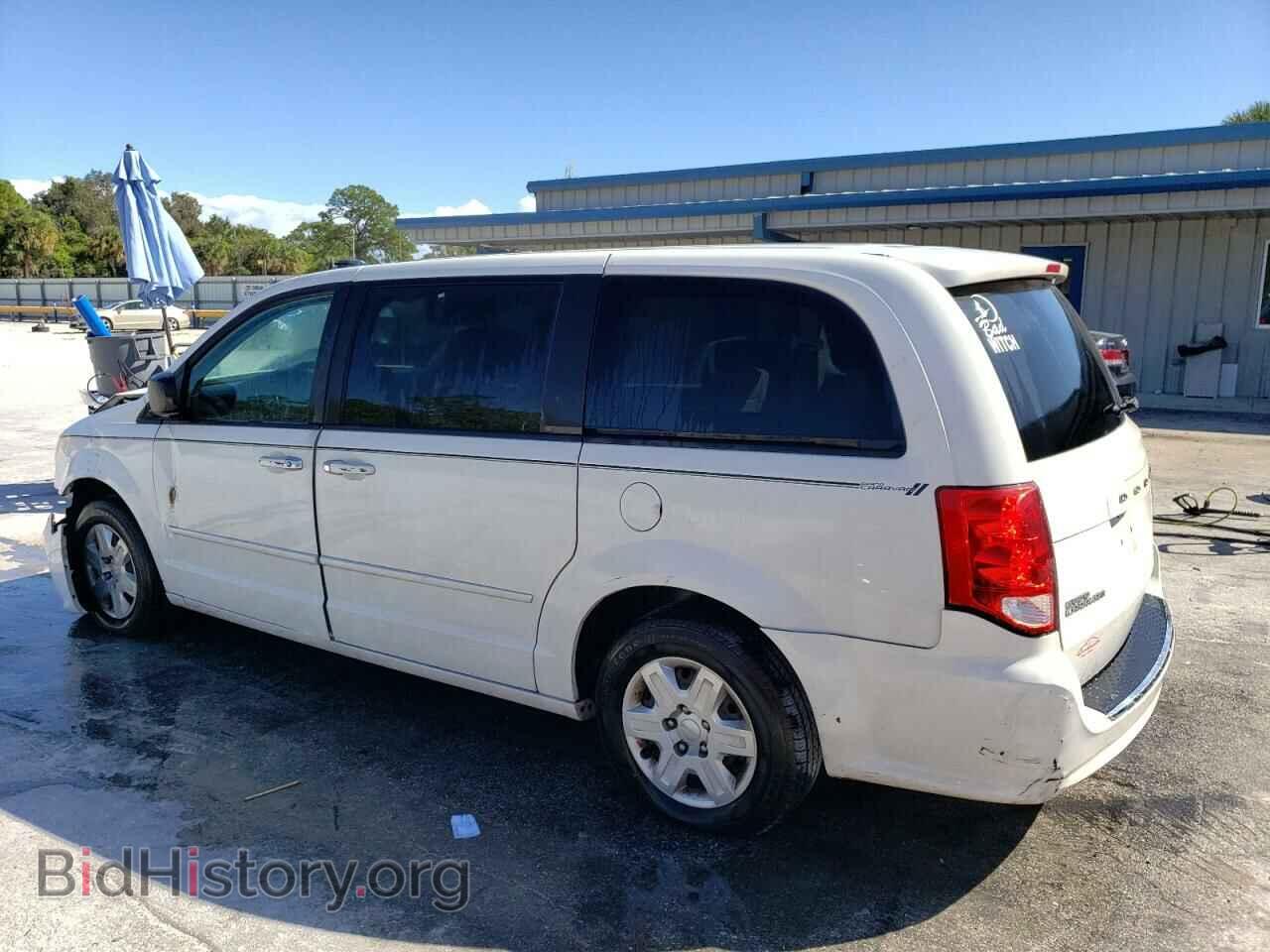 2011 DODGE CARAVAN - VIN: 2D4RN4DG8BR613616 - Фото 2