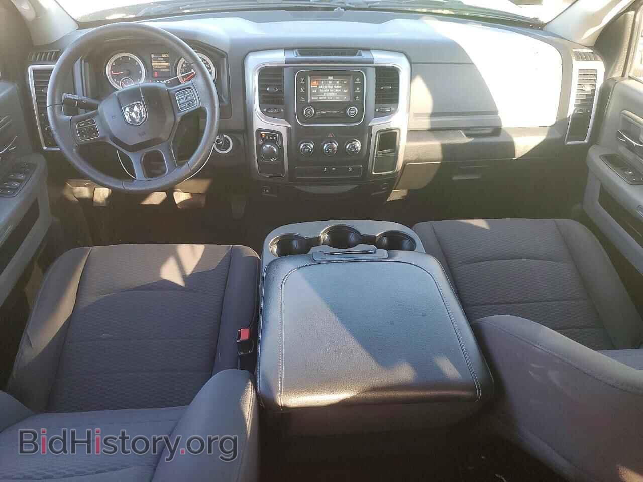 2019 RAM 1500 - VIN: 1C6RR6GG1KS669606 - Фото 8