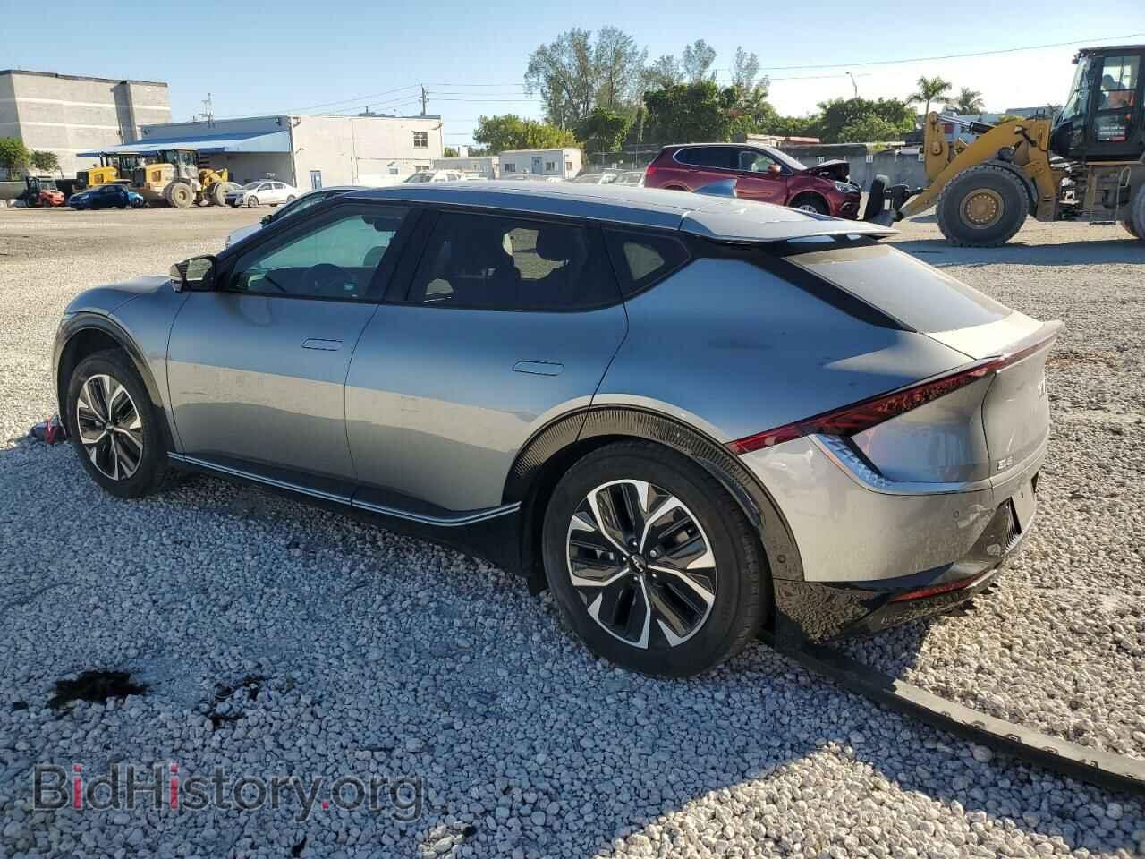 2022 KIA EV6 LIGHT - VIN: KNDC3DLC7N5032925 - Photo 2