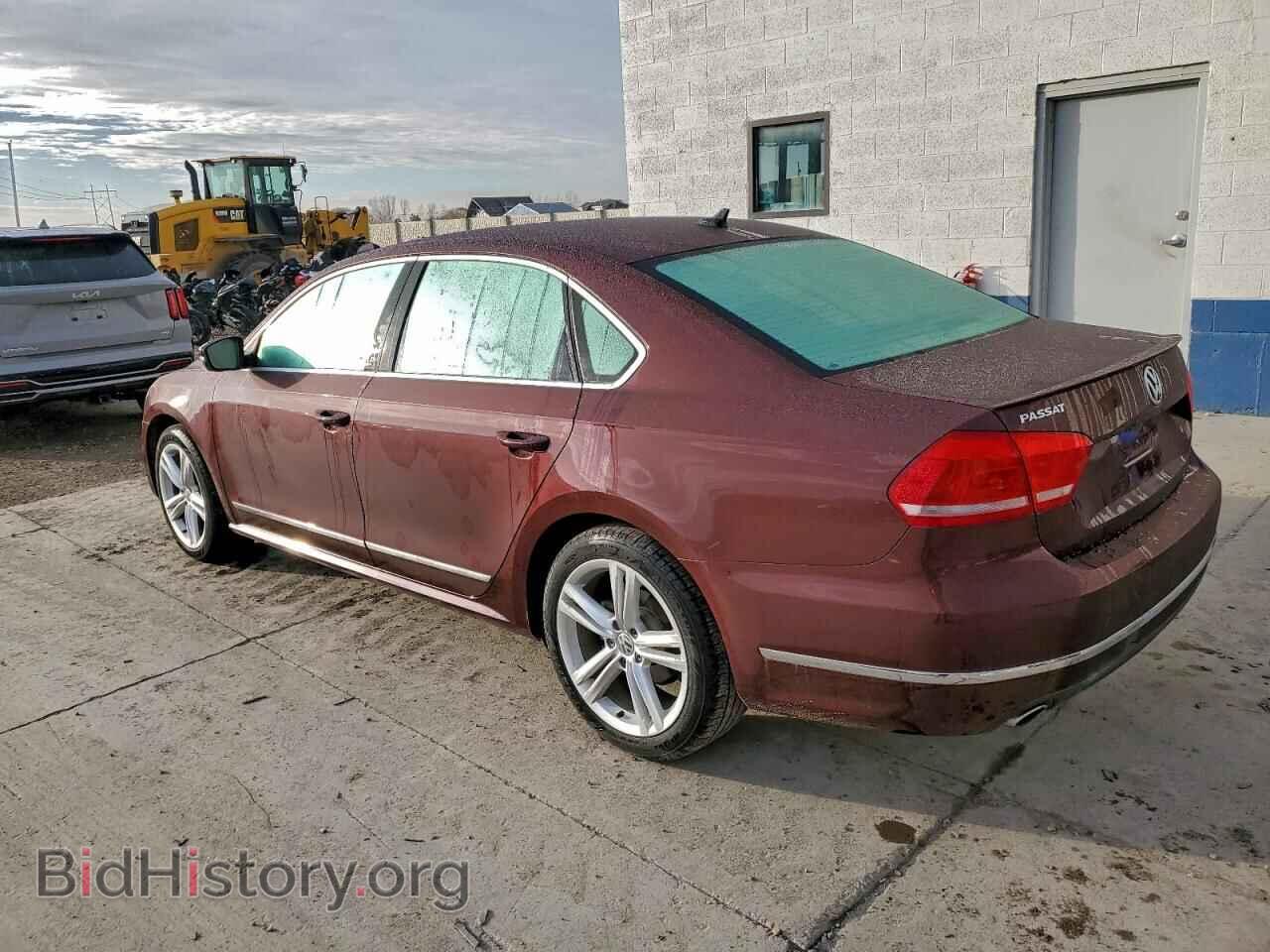 2014 VOLKSWAGEN PASSAT - VIN: 1VWCN7A37EC103841 - Фото 2