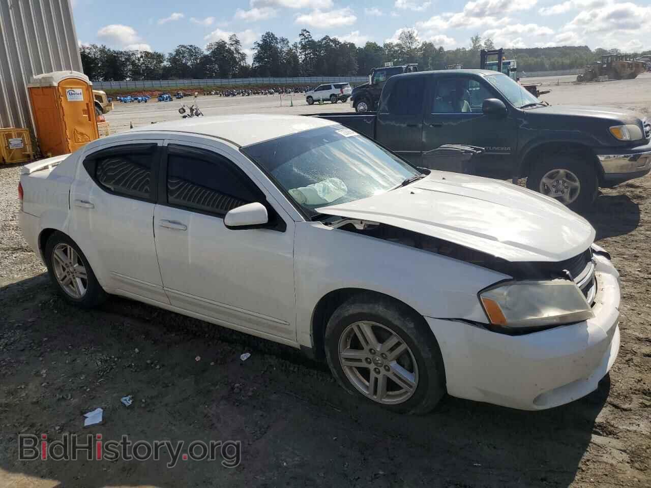 2010 DODGE AVENGER - VIN: 1B3CC5FB9AN149281 - Photo 4