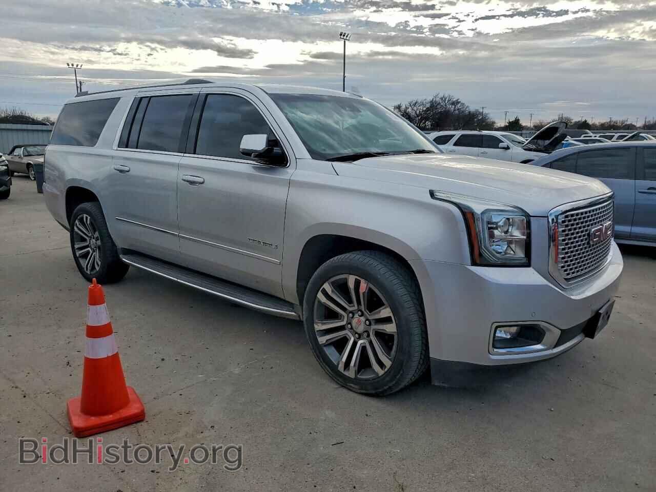2017 GMC YUKON - VIN: 1GKS2HKJ9HR158565 - Фото 4