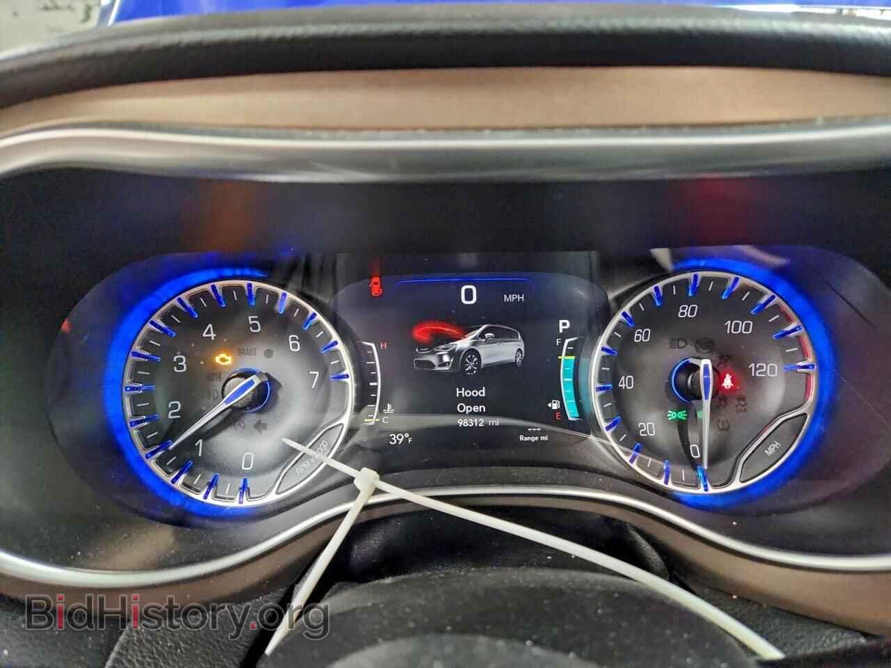 2018 CHRYSLER PACIFICA - VIN: 2C4RC1EG4JR294391 - Фото 9